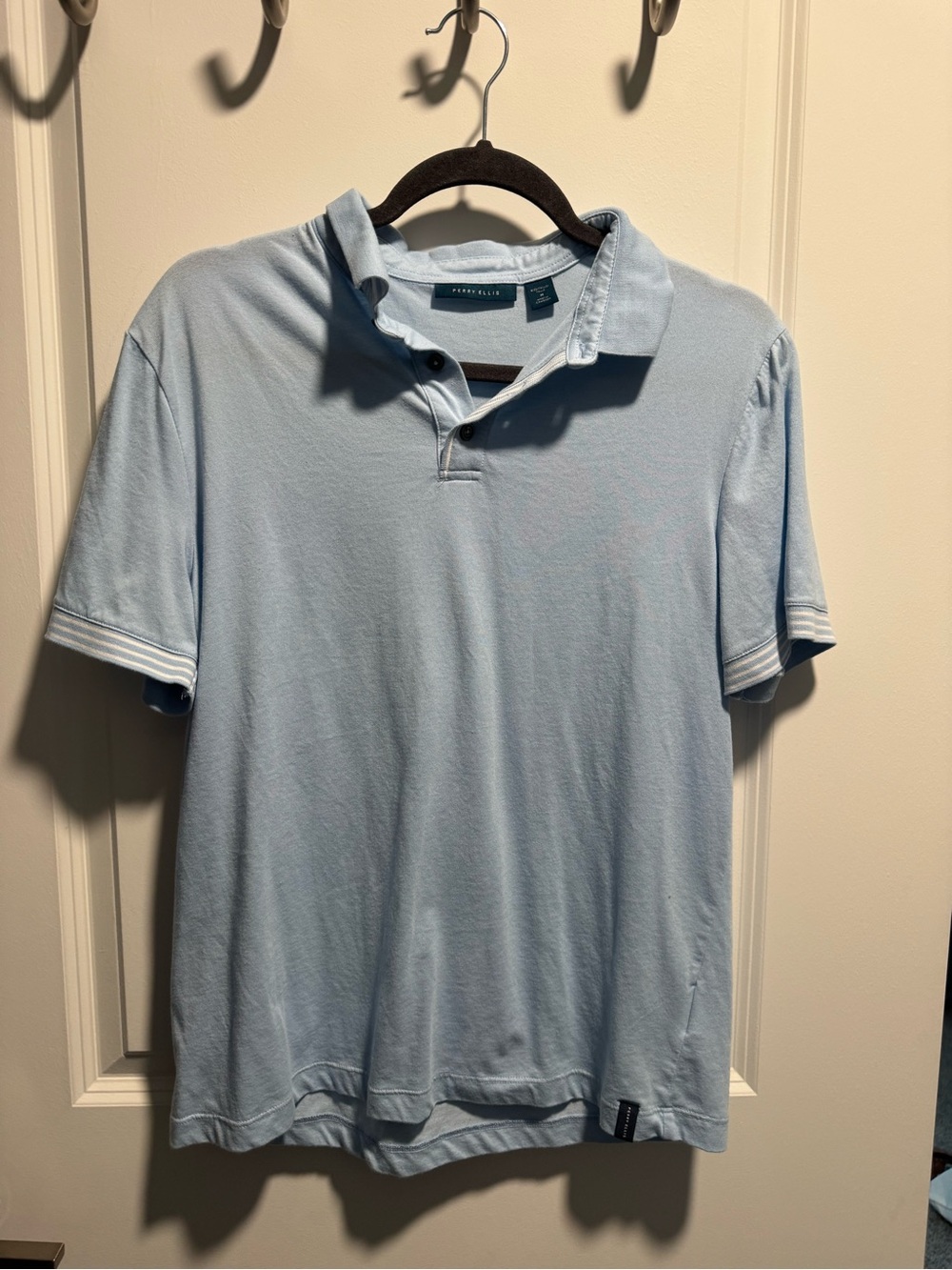Perry Ellis Men’s Light Blue Polo Shirt Striped Cuffs Short Sleeve Size M